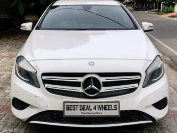 MERCEDES BENZ A180